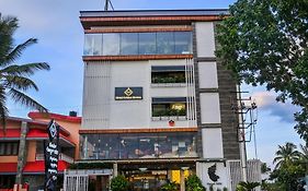 Hotel Golden Riviera